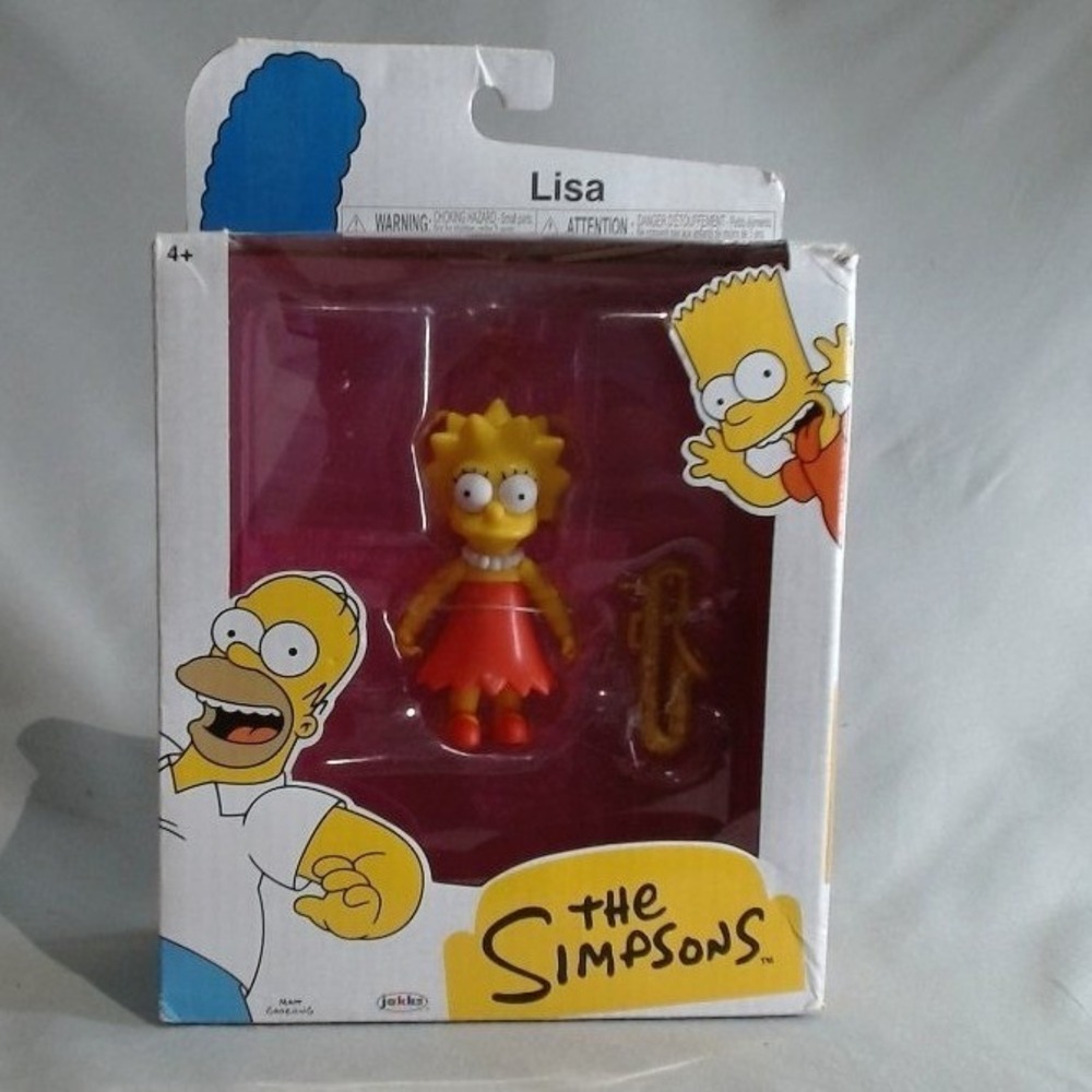 The Simpsons 5 inch Lisa Simpson Action Figure with Accessory, BRAND NEW IN BOX